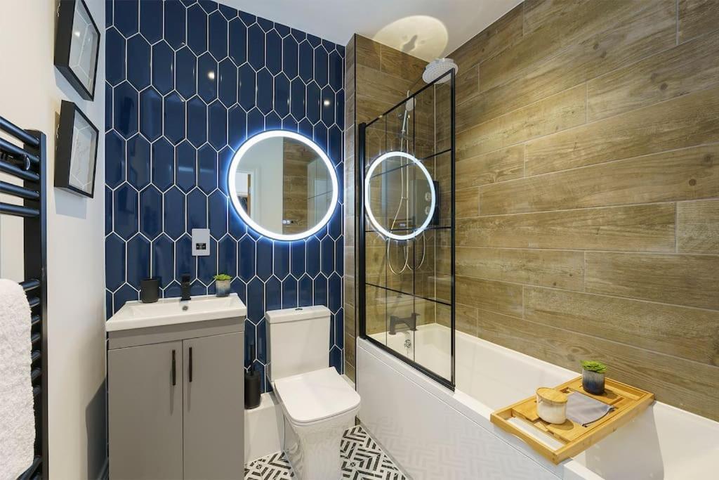 Lilyturf - 2 Bedroom Luxury Apartment By Mint Stays 布里斯托 外观 照片